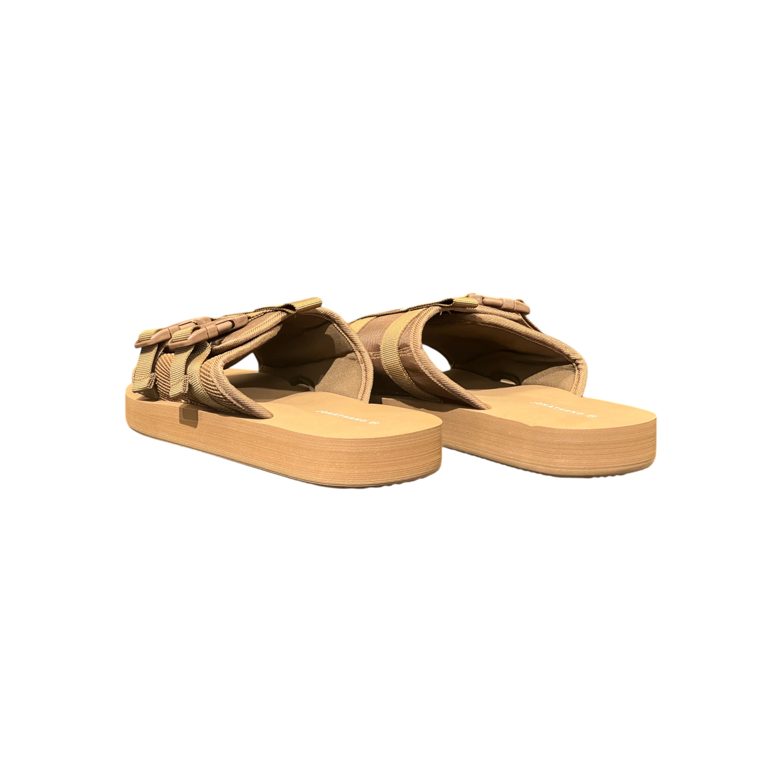 Jonathan D Slide Buckle Acorn